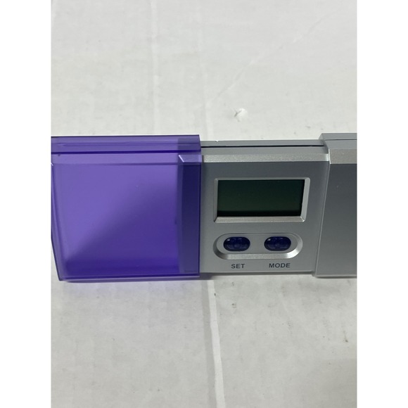 Vintage Digital Alarm Clock Purple Silver Bedside Travel Battery Operated - Picture 2 of 6